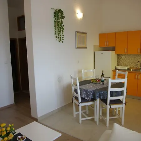 Apartments Sonja Podgora Exterior photo