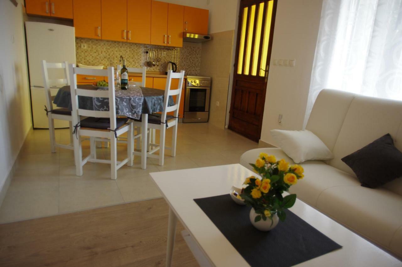 Apartment Sonja *